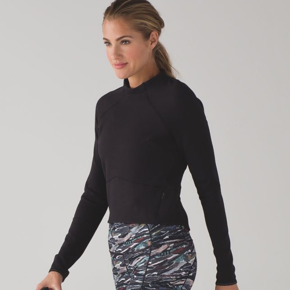 Lululemon Hill and valley mock neck crop top